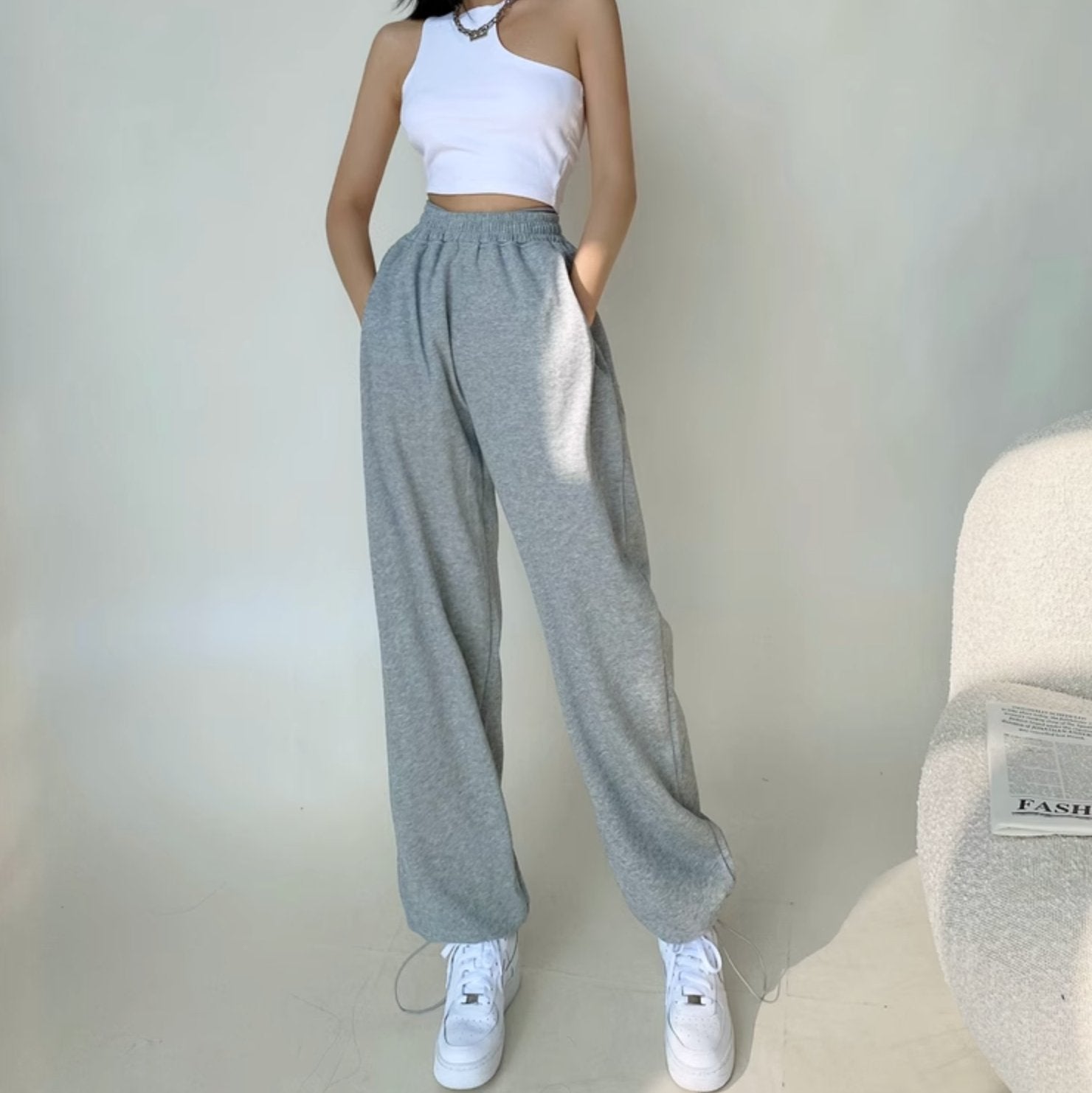 DRAWSTRING STRAIGHT SWEATPANTS - Aumori