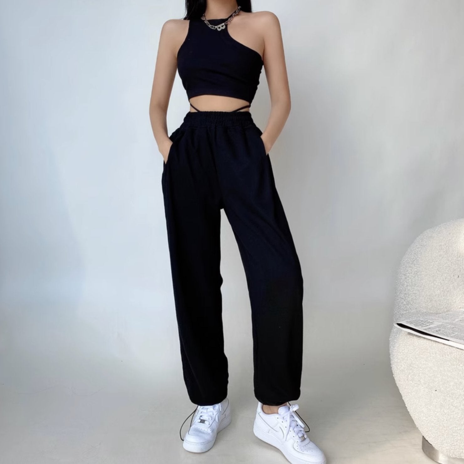 DRAWSTRING STRAIGHT SWEATPANTS - Aumori