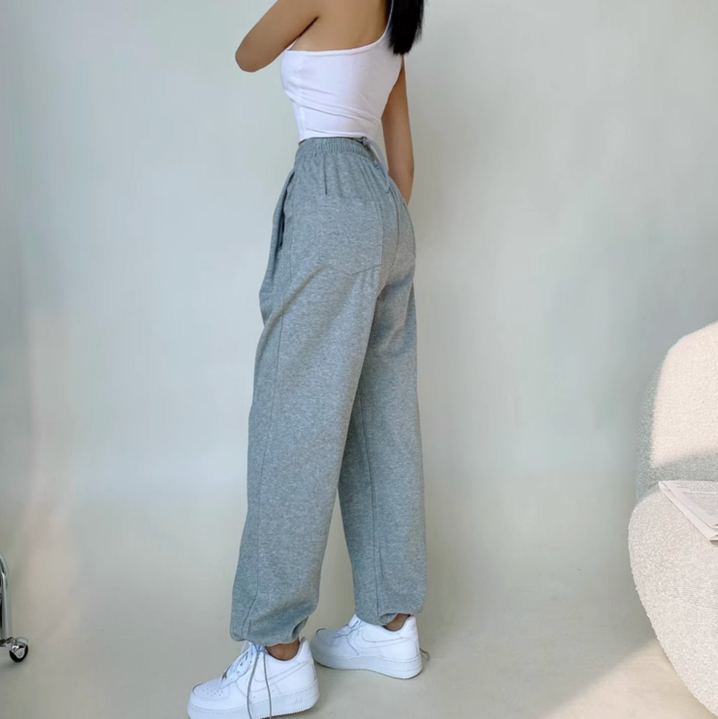 DRAWSTRING STRAIGHT SWEATPANTS - Aumori