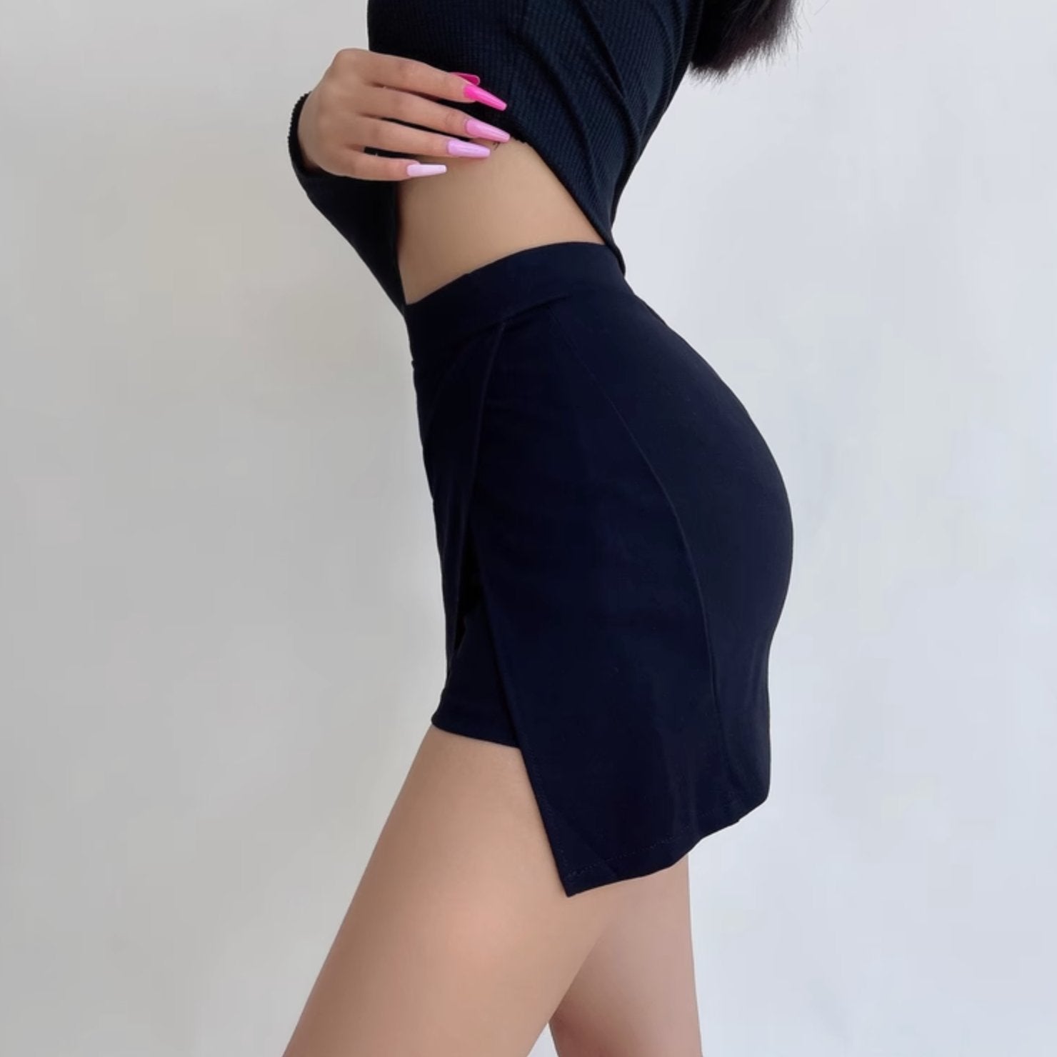 FRONT SPLIT MINI SKIRT - Stockbay