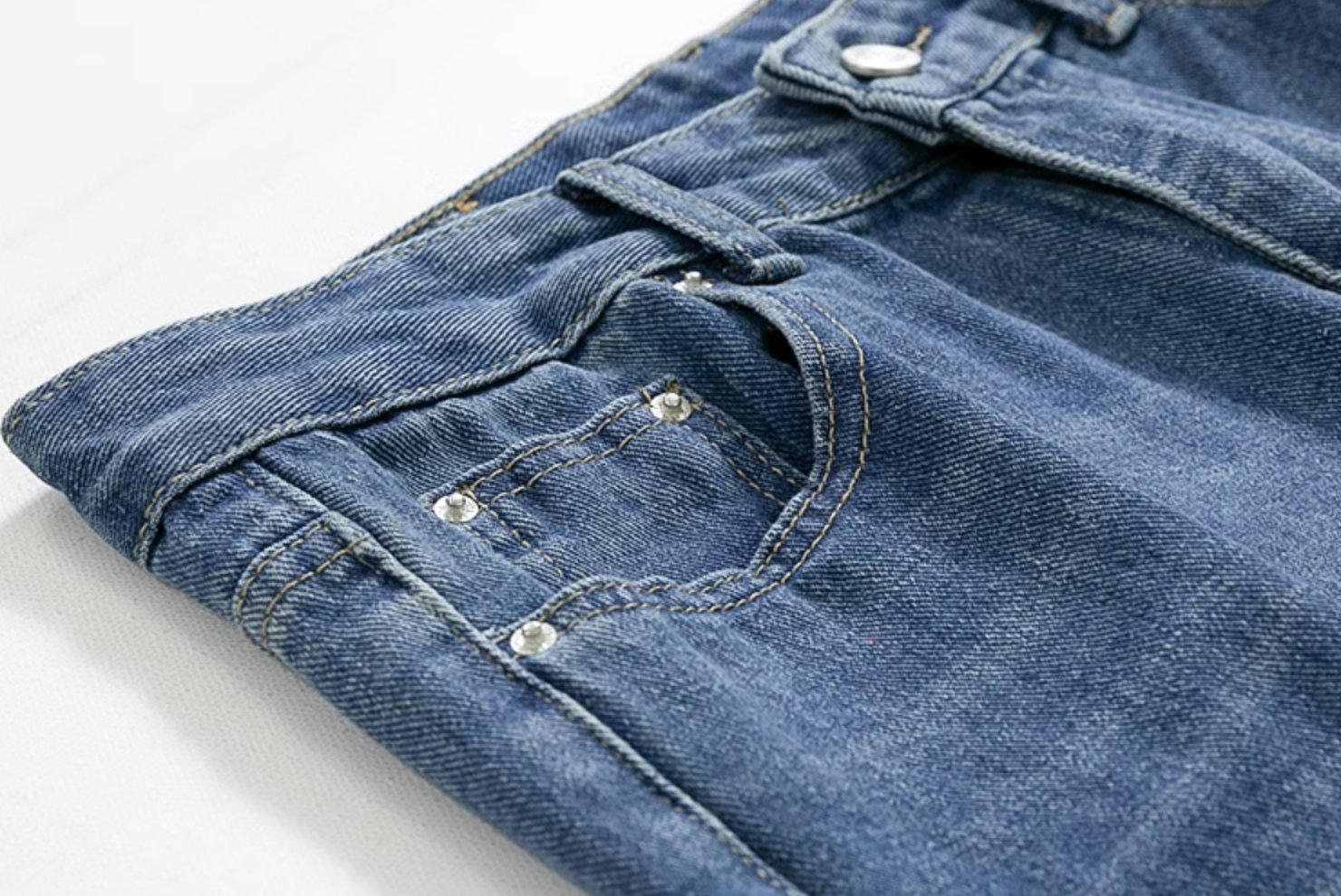 HIGH ANKLE JEANS - Stockbay