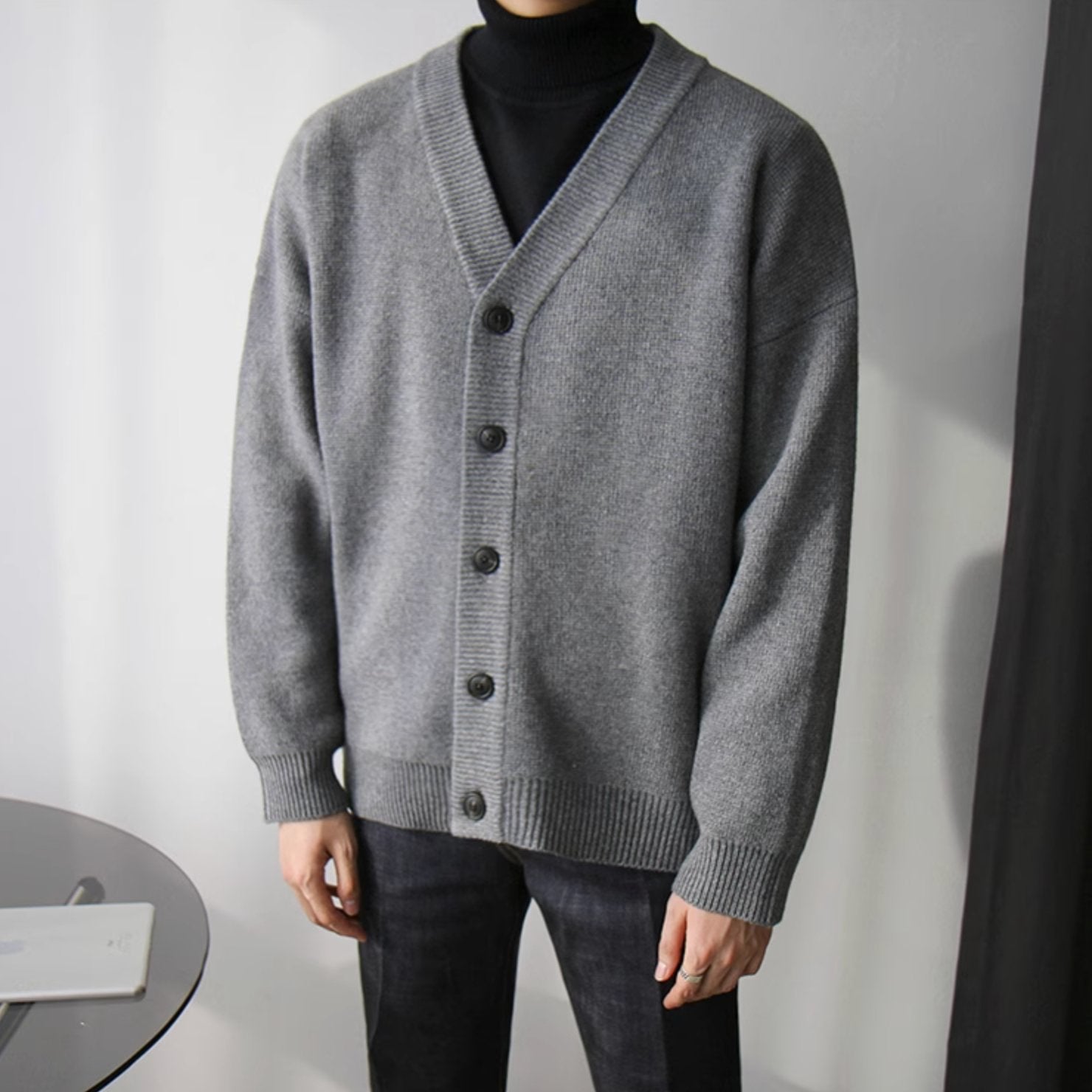 KNITTED CARDIGAN - Aumori