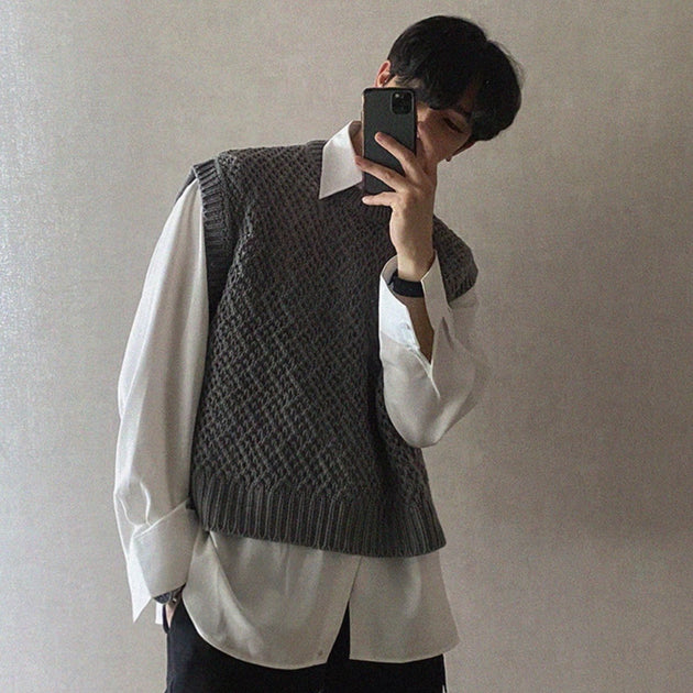 KNITTED VEST - Stockbay