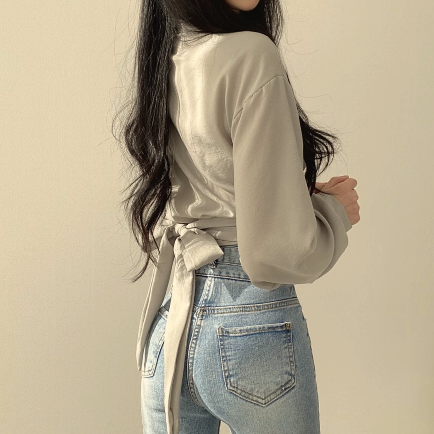 LONG SLEEVE CROP TOP - Stockbay