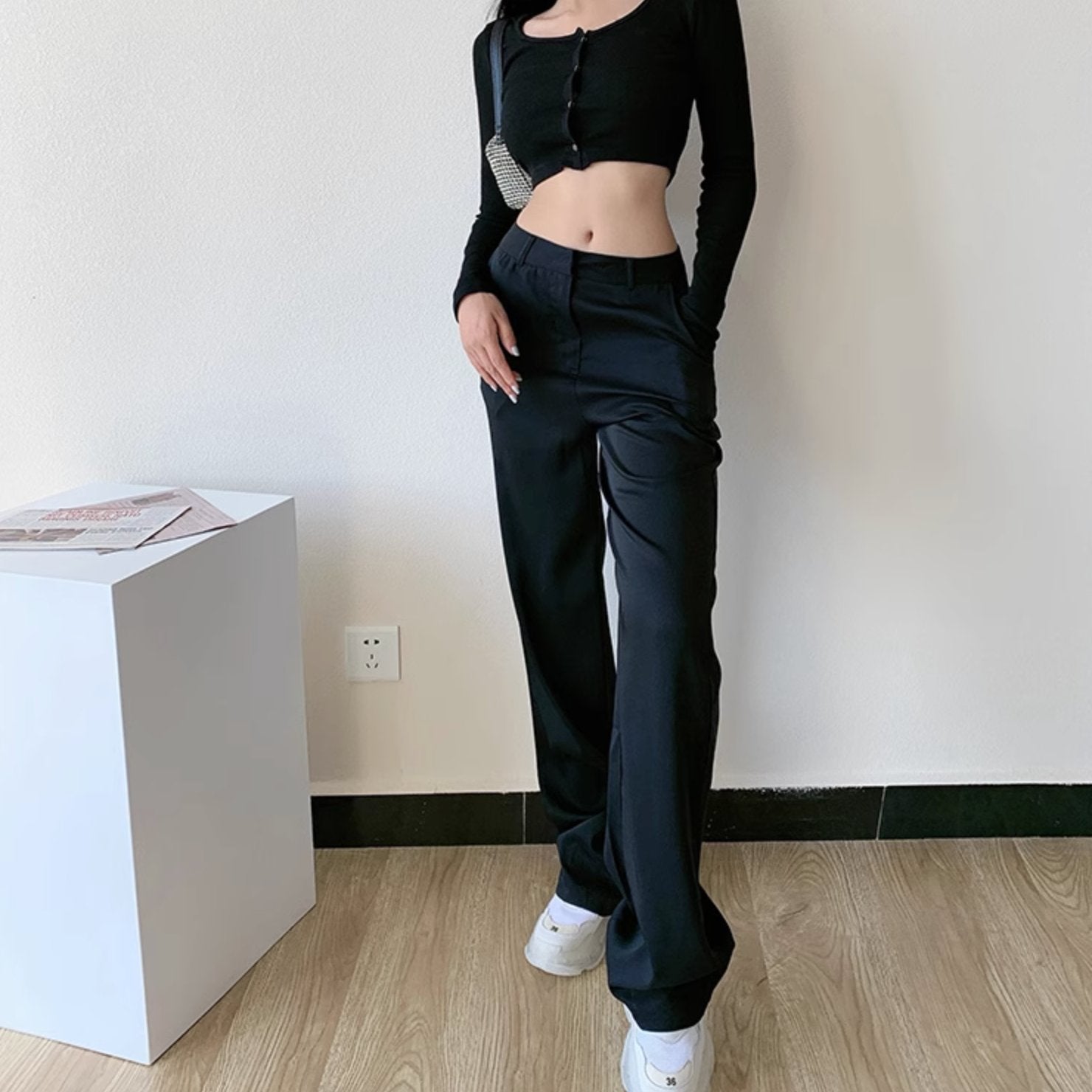 LOOSE MATTE PANTS - Aumori