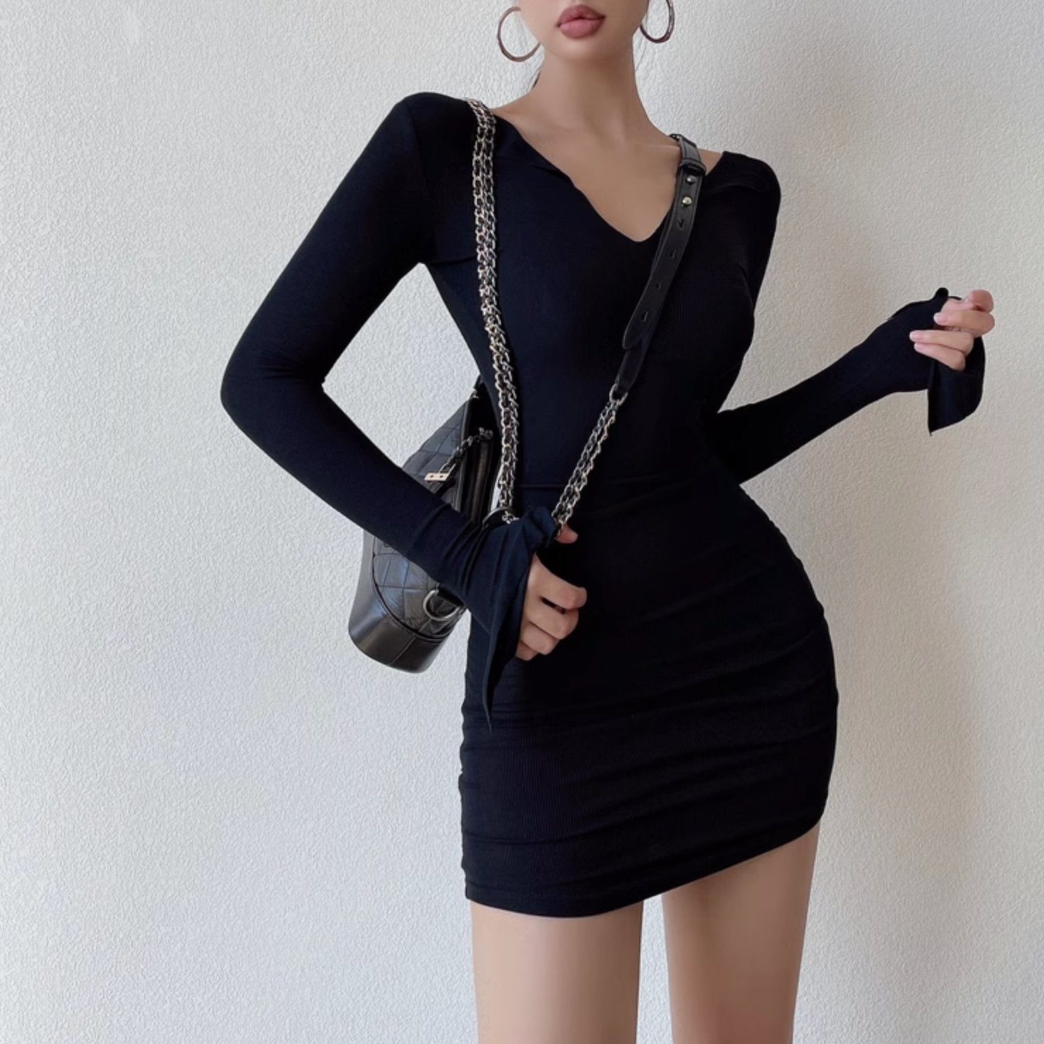 LOW CUT LONG SLEEVE DRESS - Stockbay