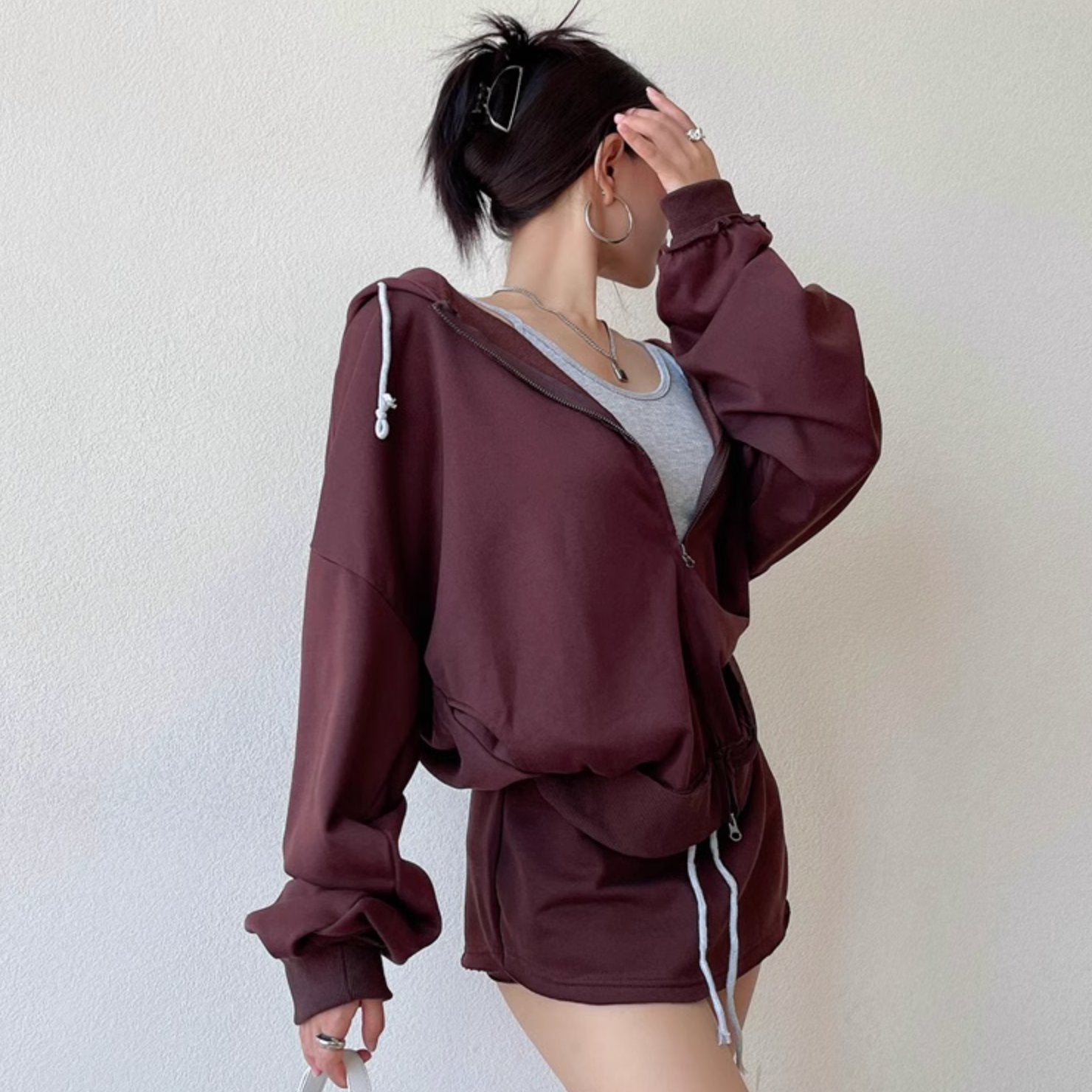 REVERSE ZIP - UP HOODIE - Aumori