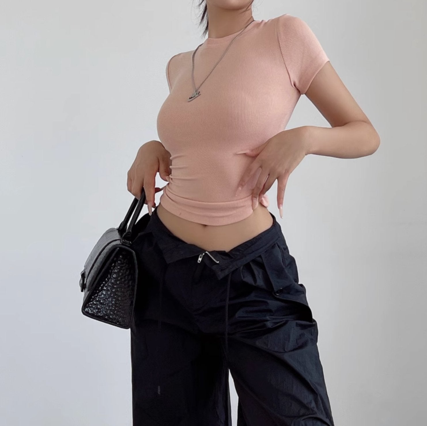 RIBBED CROP T-SHIRT - Stockbay