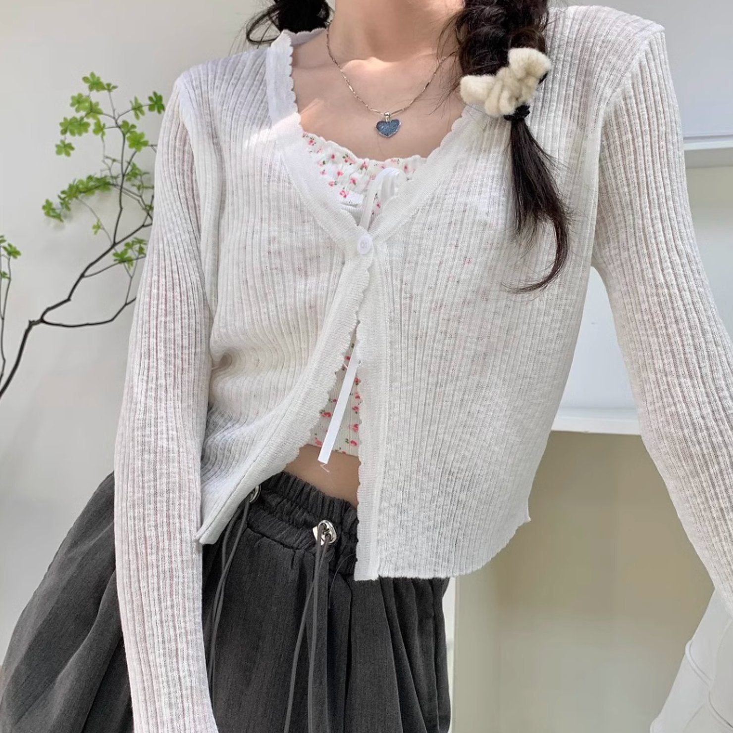 SOFT BUTTON CARDIGAN - Aumori