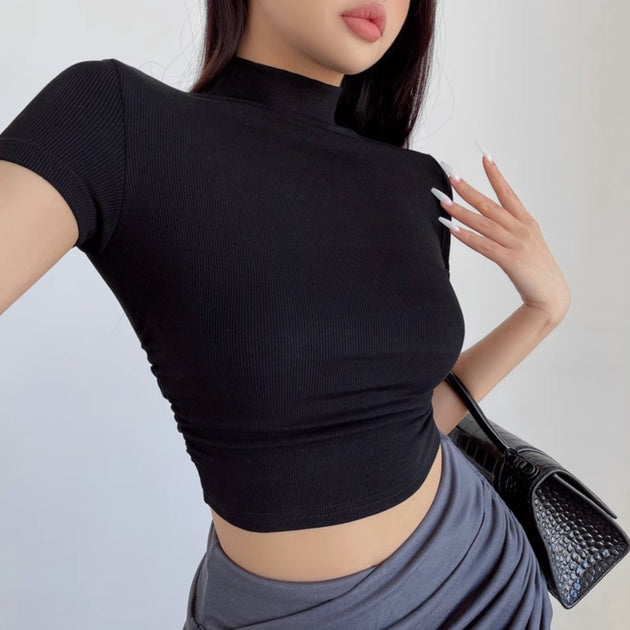 TURTLENECK CROP TOP - Aumori