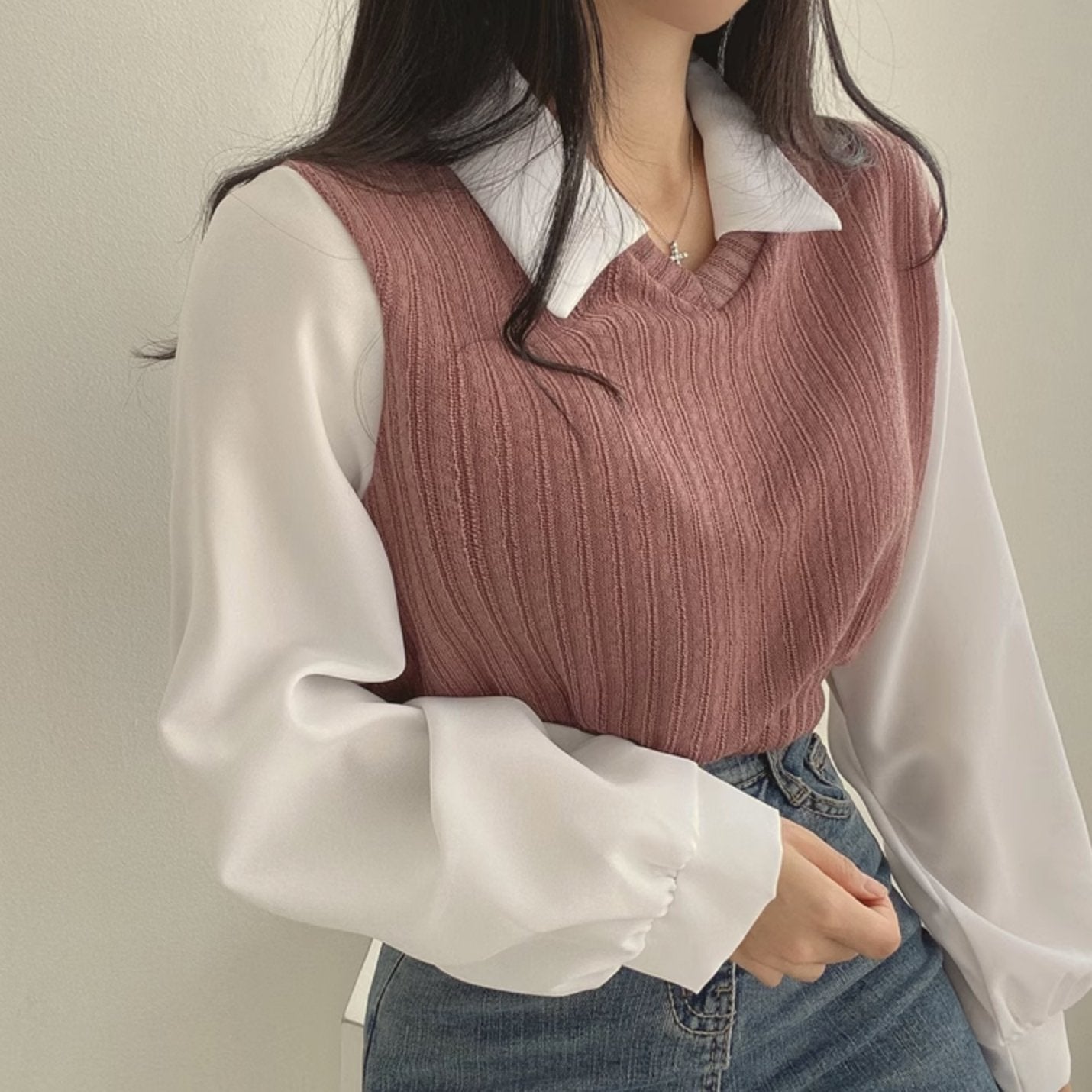 V - NECK POLO TOP - Aumori