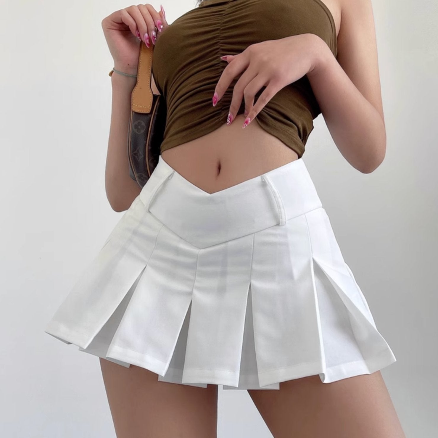 V-SHAPED FOLDED SKIRT - Stockbay