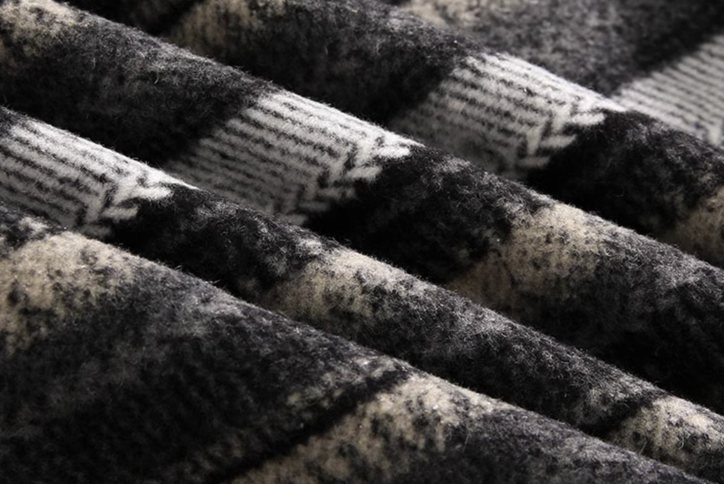 VINTAGE STRIPE SWEATER - Aumori